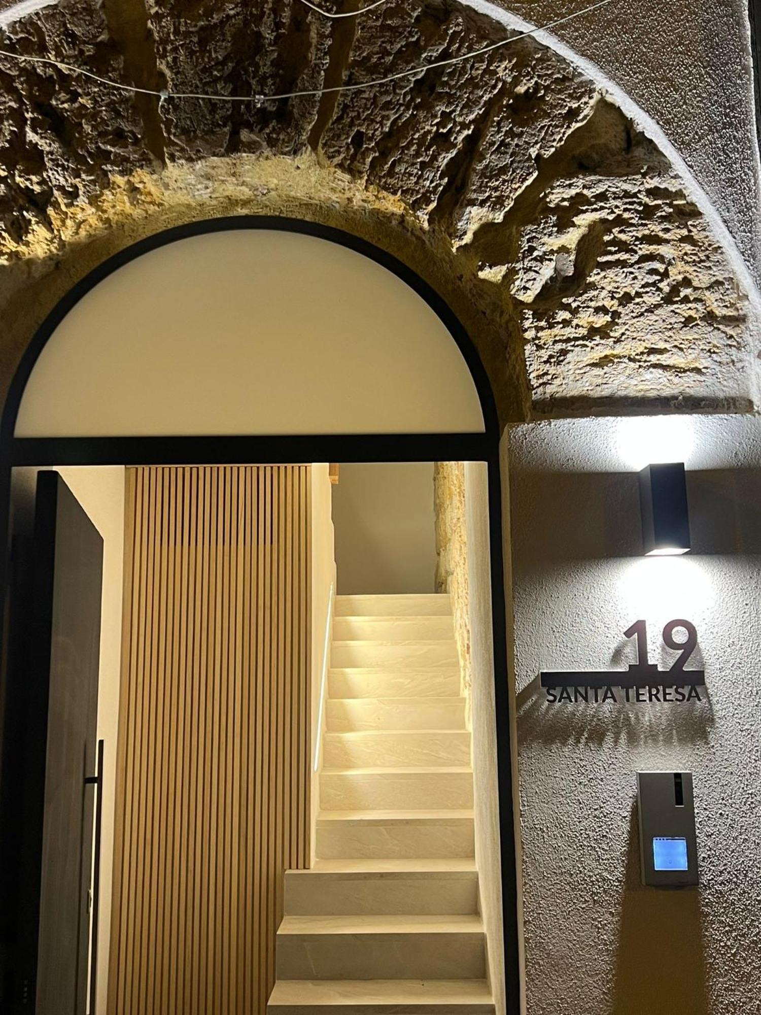 Santateresa19 Suite & Spa Palermo Exterior photo
